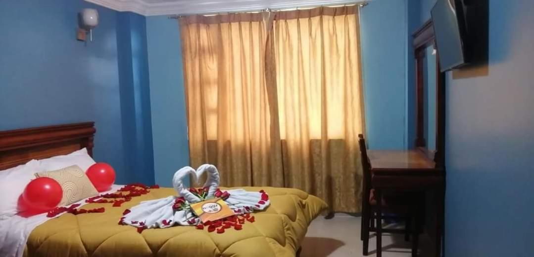 Hostal Zamorano Hotel กีโต ภายนอก รูปภาพ